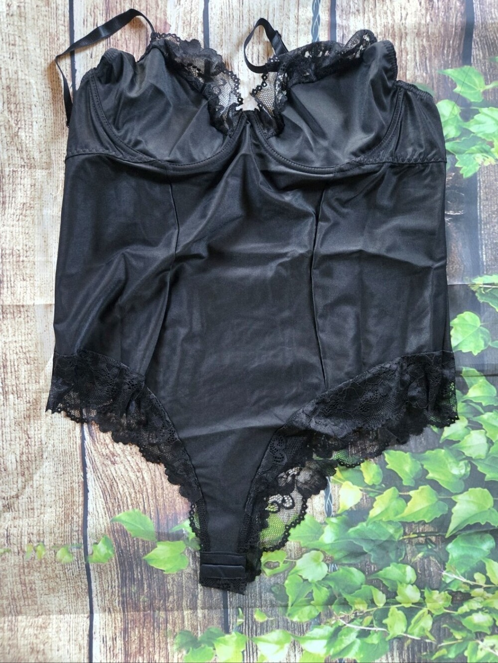 Pure Romance Black Lace-Trim Bodysuit